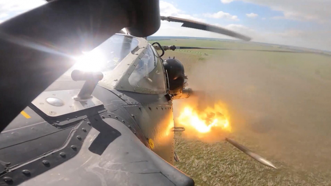 МО РФ: авиация ударила по скоплению резервов ВСУ в 12 районах Сумской области